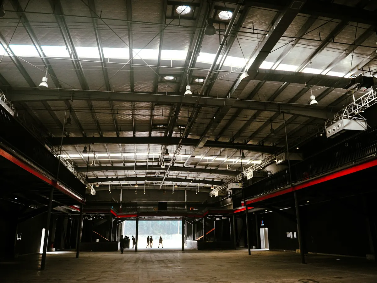 Éclairage industriel (high bay)