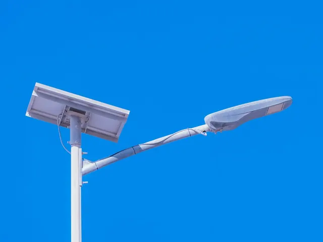 Lampadaires solaires tout-en-un